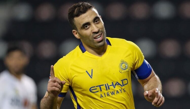 لاعب النصر عبد الرزاق حمدالله