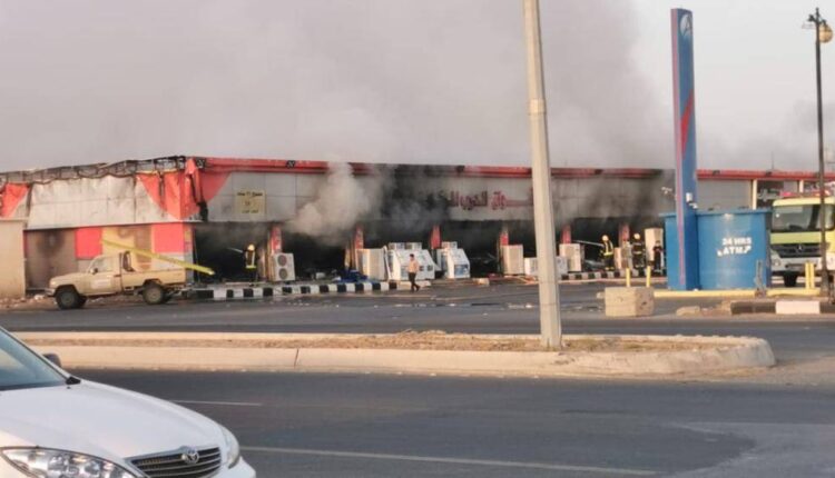 الحريق في محطة الوقود بالسعودية