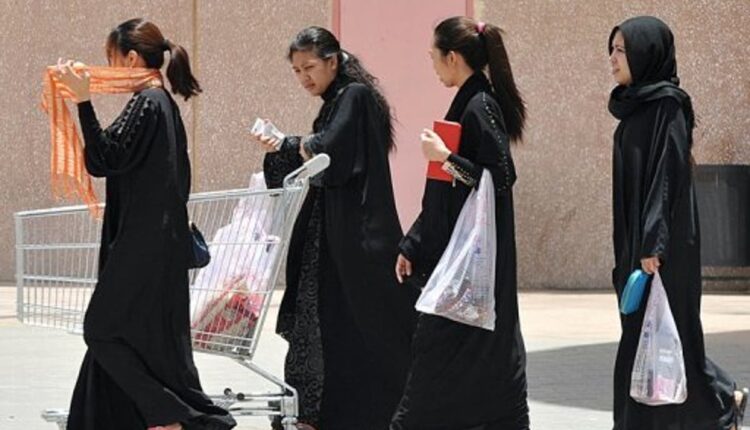 عاملات وافدات في السعودية
