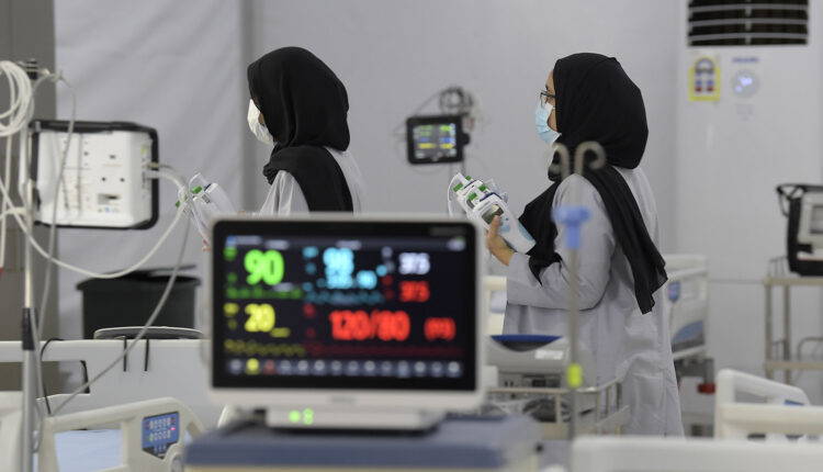 المنظومة الصحية في البحرين تقترب من الانهيار الشامل