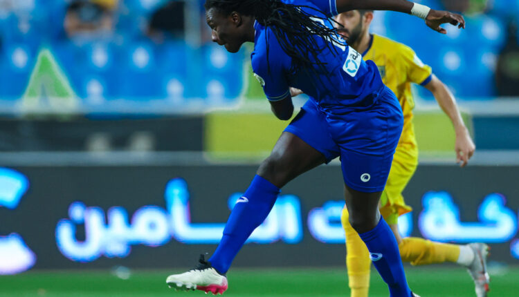 لاعب الهلال هلال احرازه الهدف