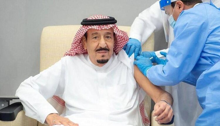 انتقادات كبيرة إلى الصحة السعودية لتوفيرها الجرعة الثانية للأمراء وكبار المسؤولين بالمملكة
