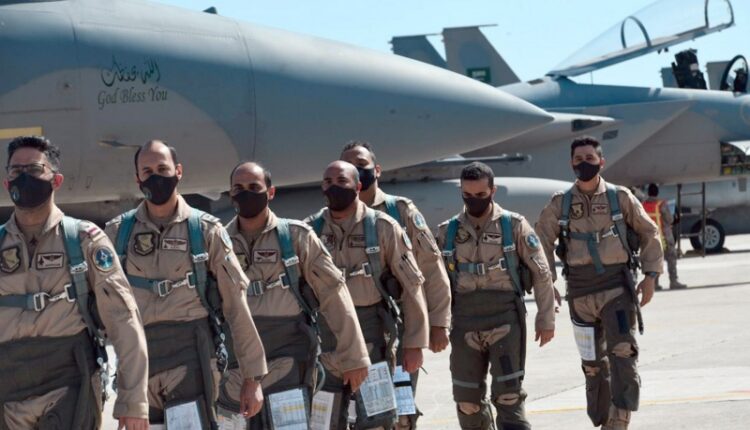 ما سر تكثيف التمارين العسكرية بين السعودية والأمريكية؟.. انطلاق مخالب الصقر 4