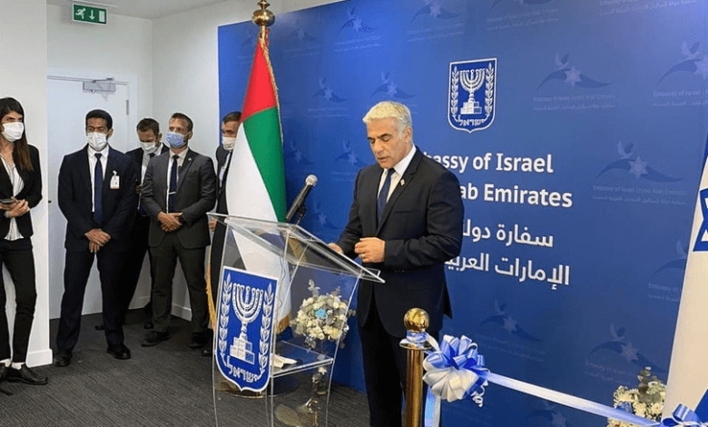 شاهد| إسرائيل تحتفل بتدشين سفارتها في الإمارات.. لابيد: إنها لحظة تاريخية