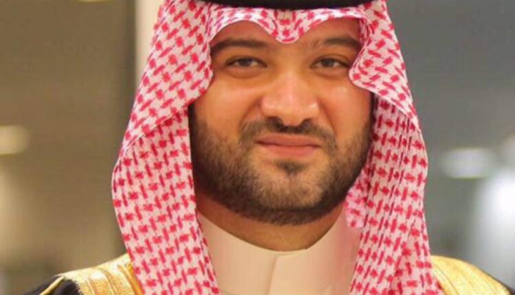 أمير سعودي يوجه انتقادا لاذعا لإعلام المملكة: بحالة سبات عميق