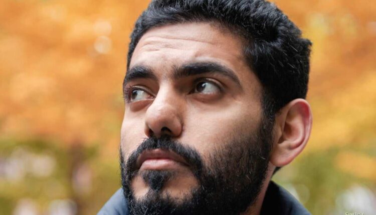 الرياض- خليج 24| نشر المعارض البارز لنظام الحكم في المملكة العربية السعودية عمر عبد العزيز محادثة مثيرة مع مسؤول في النيابة العامة.