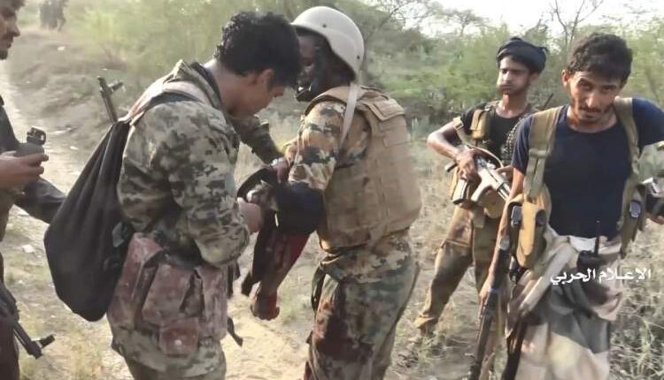 فضيحة جديدة.. الحوثيون يبثون تسجيلات للسيطرة على مواقع للجيش السعودي بجيزان
