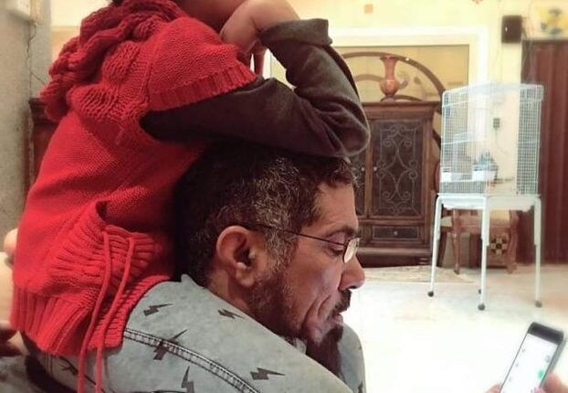 تغريده مؤثرة جدًا لعبد الله العودة عن والده.. هل تُحرك مشارع ابن سلمان؟