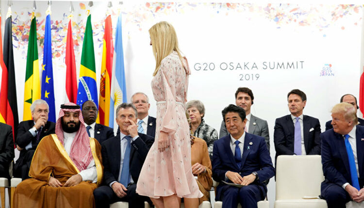 كاتب سعودي: ابن سلمان أداة قذرة بيد أعداء العرب والمسلمين وهذا ما فعله داخل المملكة