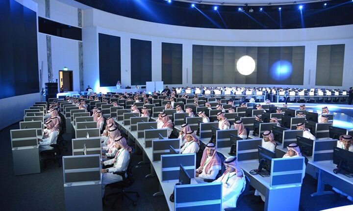 موقع يكشف: شركات تسويق كاملة تساعد الحكومة السعودية بإدارة الحسابات الوهمية