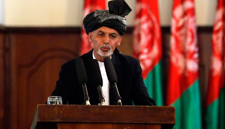 أشرف غني بأول تصريح من الإمارات: لم آخذ أي أموال ولم أخرج سوى بكتبي وأحذيتي