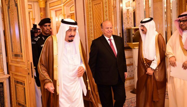 الحكومة اليمنية تدعو السعودية لمعالجة أوضاع المغتربين اليمنيين