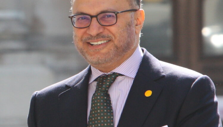 بعد اتهامات للإمارات بتأجيج فتنة قطر.. قرقاش: استقرار أوضاع الخليج مصلحة مشتركة