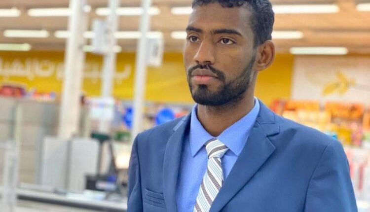 لن تصدق.. هذا ما جرى بجلسة محاكمة صحفي سوداني في السعودية