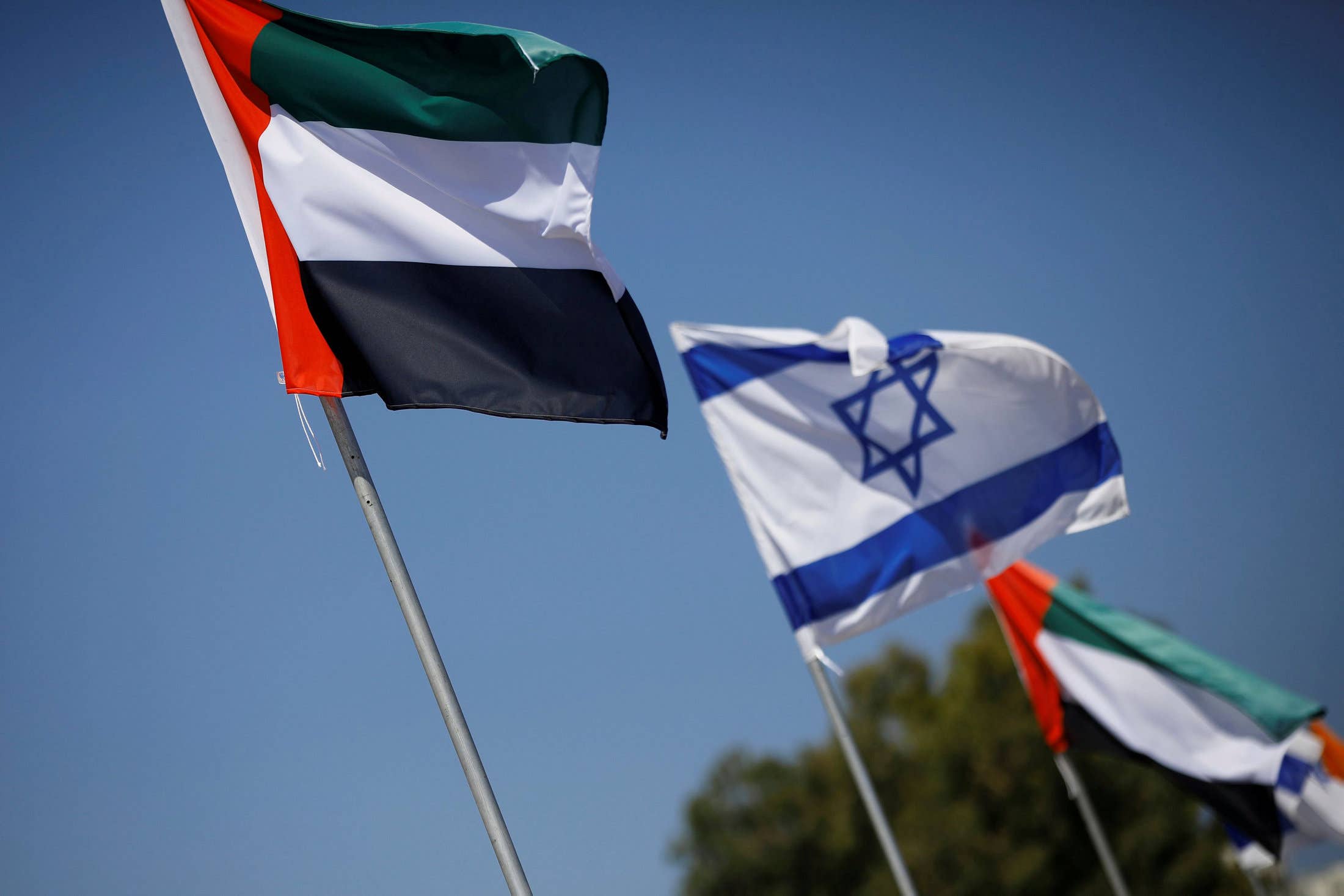 رقم ضخم.. الإمارات تكشف عن قيمة العلاقات الاقتصادية التي تطمحها مع إسرائيل