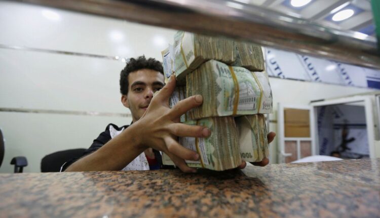 رئيس الحكومة اليمنية يؤكد أن الإمارات ومليشياتها تدير معركة موجهة ضد الريال