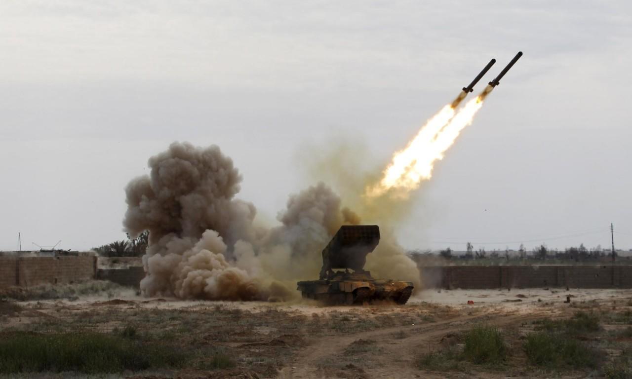 الحوثيون يعلنون مهاجمة مواقع عسكرية حساسة في عمق السعودية بالصواريخ الباليستية