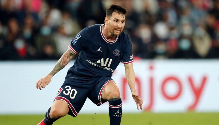 ليونيل ميسي يكشف عن معاناته مع أعراض كورونا الجديد