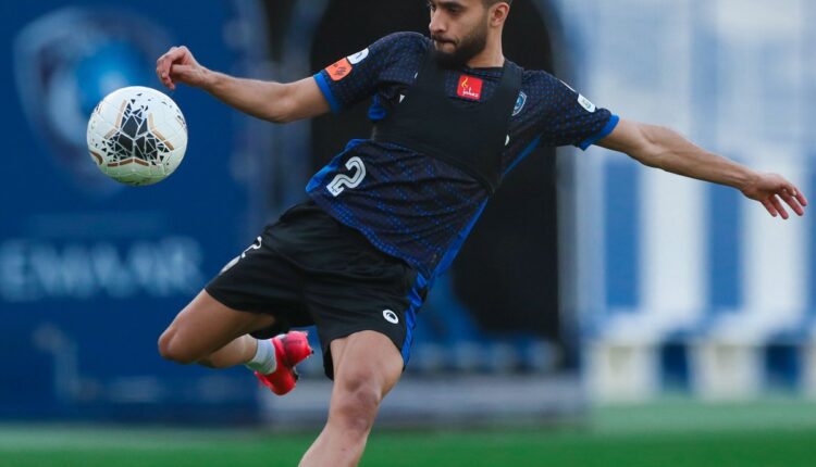 بتعاقد رسمي.. الاتحاد والهلال يتبادلان عبدالإله المالكي ومدالله العليان