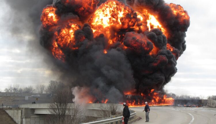 لماذا هاجم الحوثيون منطقة مصفح تحديدا بالإمارات؟