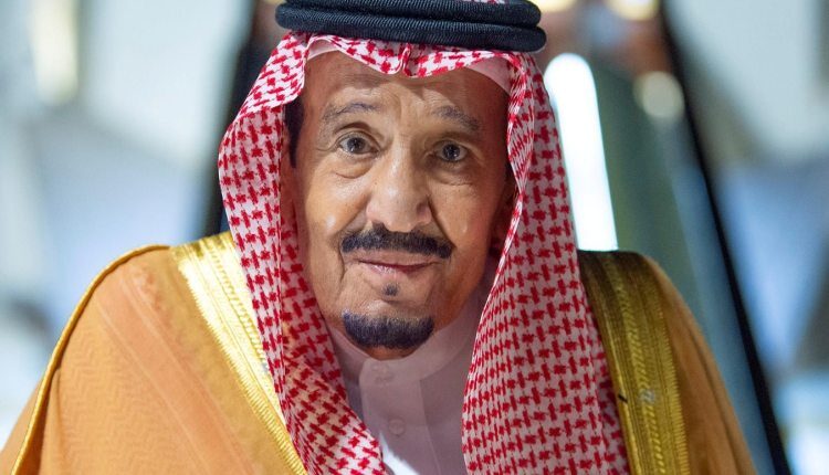 2022.. هل يشهد غياب الملك سلمان مع تضارب الأنباء حول صحته وتعمد نجله تغييبه؟