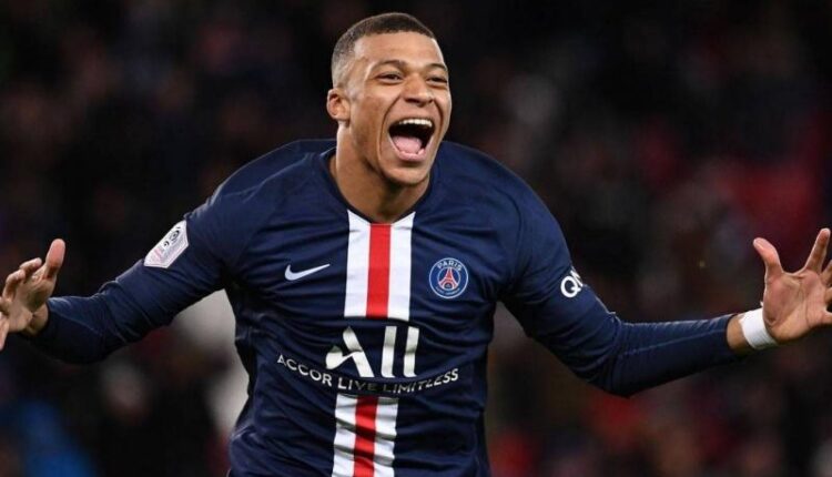 صحيفة فرنسية: تلميح قوي من مبابي لتجديد عقده مع باريس سان جيرمان