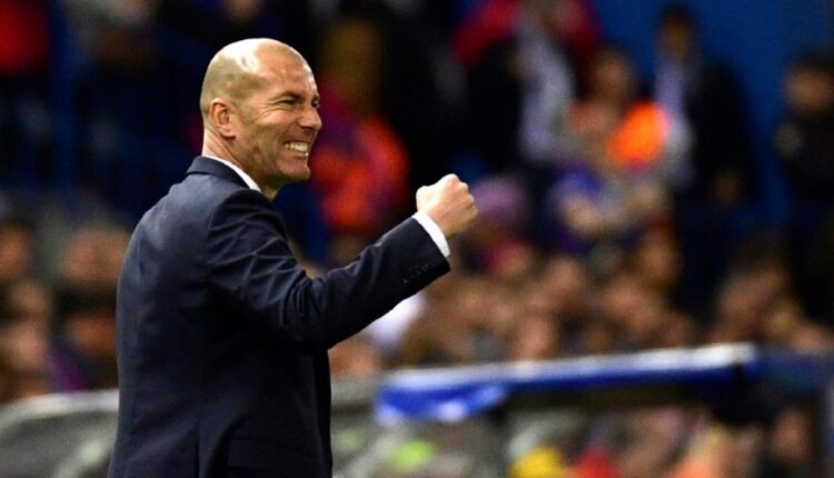 مشاورات بإدارة نادي النصر السعودي لجلب زين الدين زيدان لتدريب الفريق