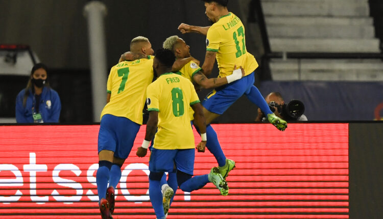 شاهد.. ملخص وأهداف مباراة البرازيل ضد تشيلي بتصفيات كأس العالم 2022