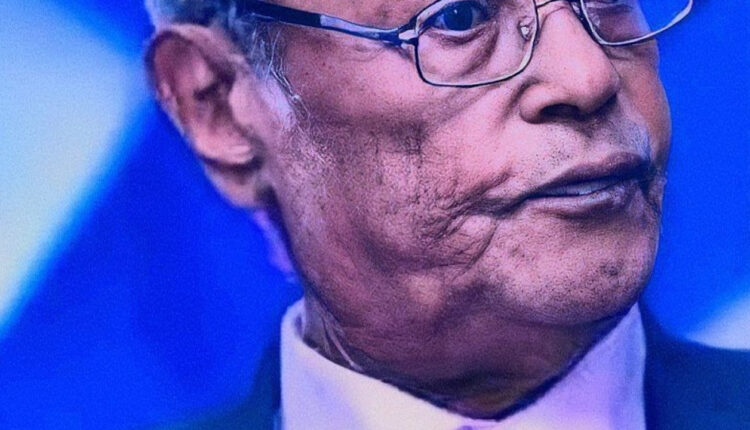 سبب وفاة الشاعر والموسيقار السوداني الكبير السر قدور