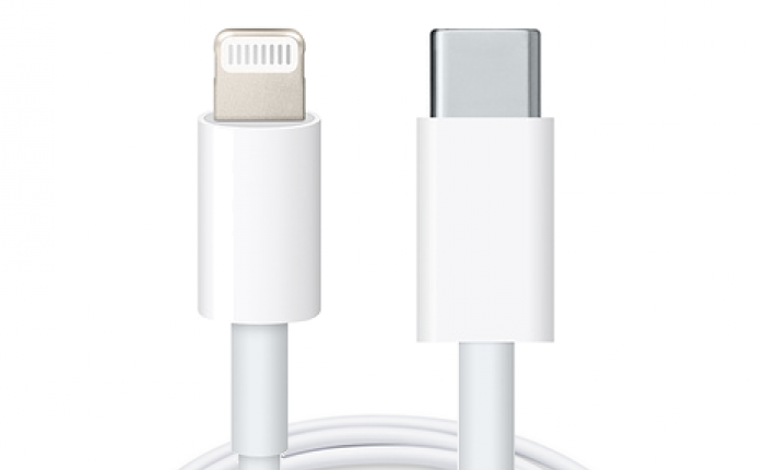 سبب معارضة شركة آبل قرار دول الاتحاد الأوروبي توحيد شواحن الهواتف