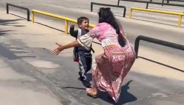 شاهد.. لحظات تحبس الأنفاس للمذيعة الأردنية احلام العجارمة واحتضان ابنها بعد 20 يوما من اختطافه