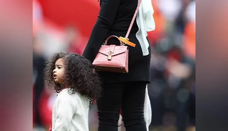 جدول رجيم زوجة محمد صلاح