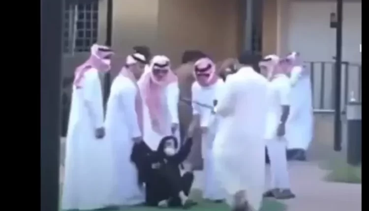 بعد الفيديوهات الصادمة.. أول تعليق رسمي لأمير عسير على الاعتداء على ايتام خميس مشيط