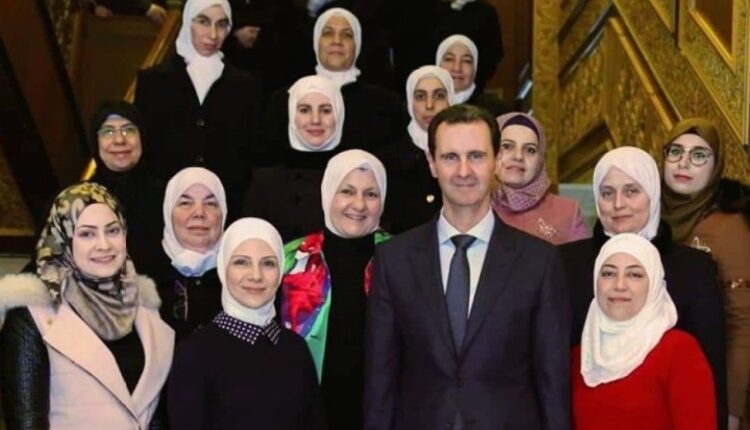 منيرة القبيسي مع بشار الأسد