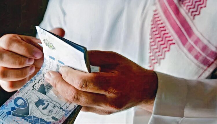 شرط مهم للتقاعد قبل سن الـ60 عاما