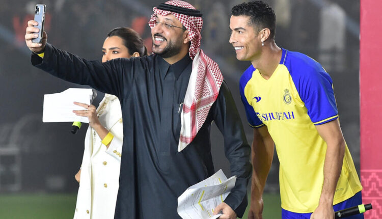 السعودية خصصت أكثر من مليار دولار لجذب رياضيين عالمين