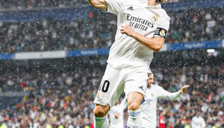 سبب رفض النجم الكرواتي لوكا مودريتش تجديد عقده مع ريال مدريد.. ما علاقة النصر السعودي؟