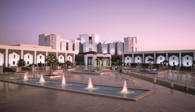 لحملة الثانوية فأعلى.. رابط وخطوات التقديم لوظائف جديدة لدى مستشفى الملك خالد التخصصي للعيون