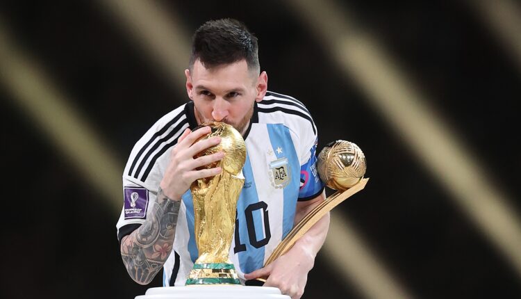 تفاصيل جديدة عن العرض الضخم من نادي الهلال السعودي للنجم ليونيل ميسي