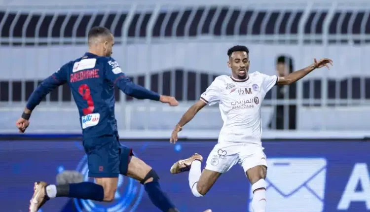 الشباب يصعق ضمك بهدفين.. شاهد ملخص وأهداف المباراة