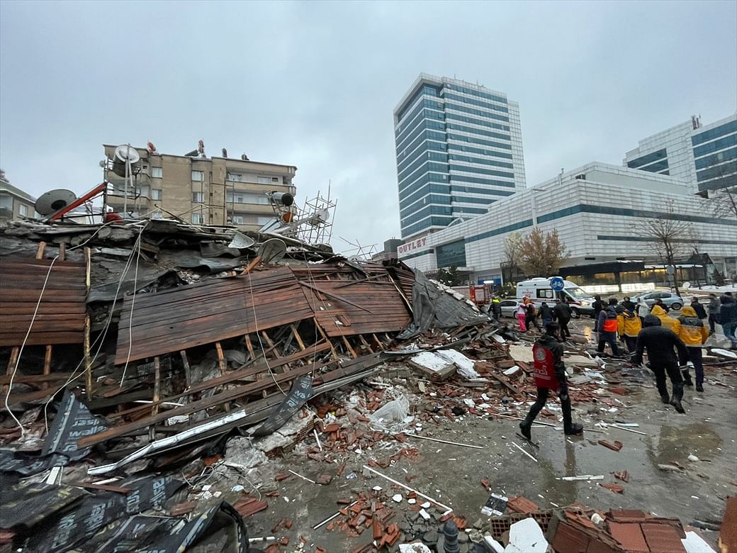إحصائيات جديدة لضحايا وإصابات وأضرار زلزال تركيا