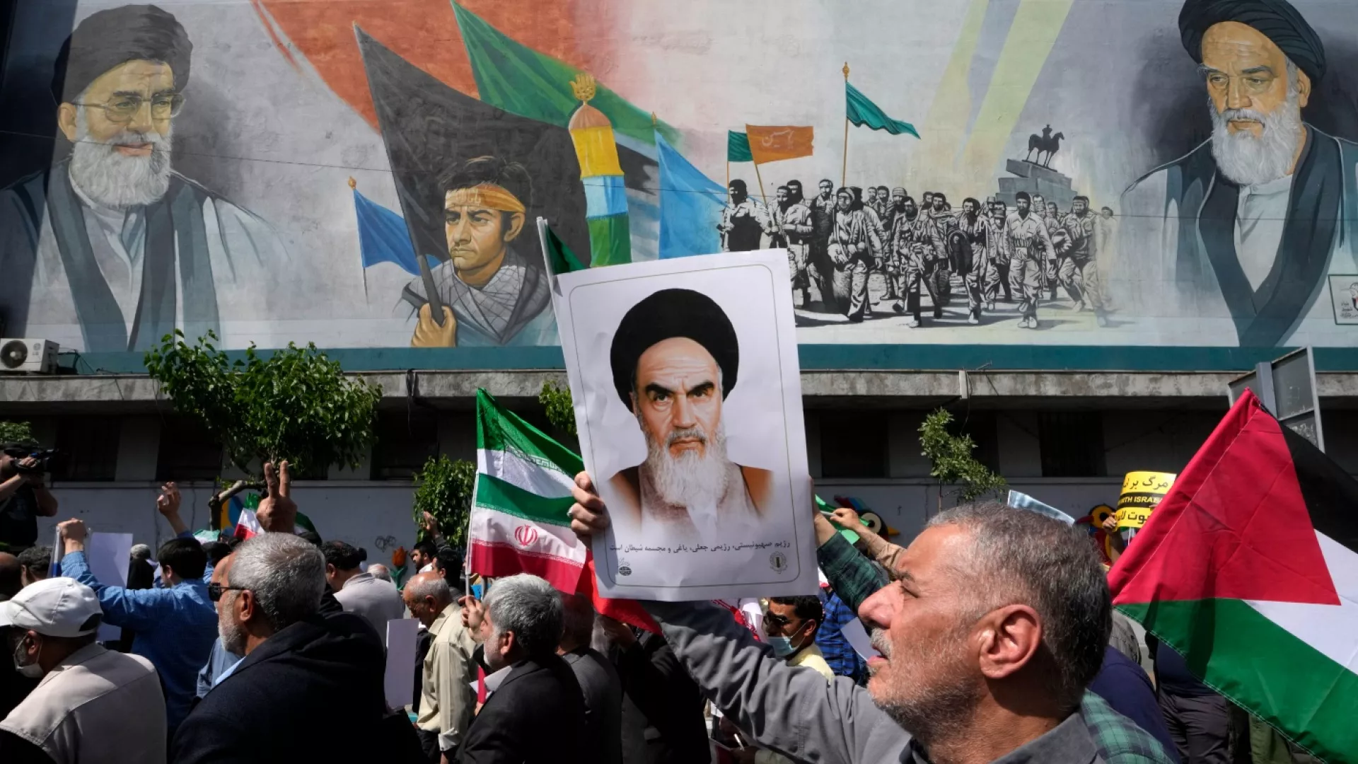 دول الخليج وحياد غير مضمون إزاء الصراع الإيراني الإسرائيلي
