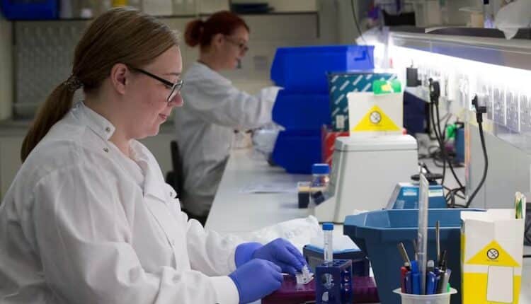 الفتق الحجابي الخلقي" (CDH)