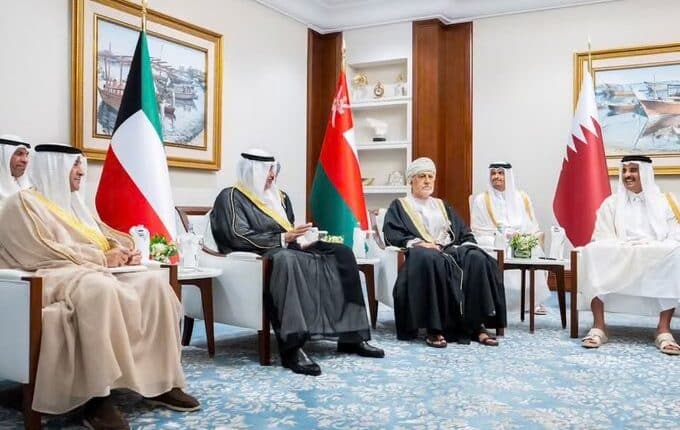 القمة العربية الإسلامية الطارئة في الدوحة