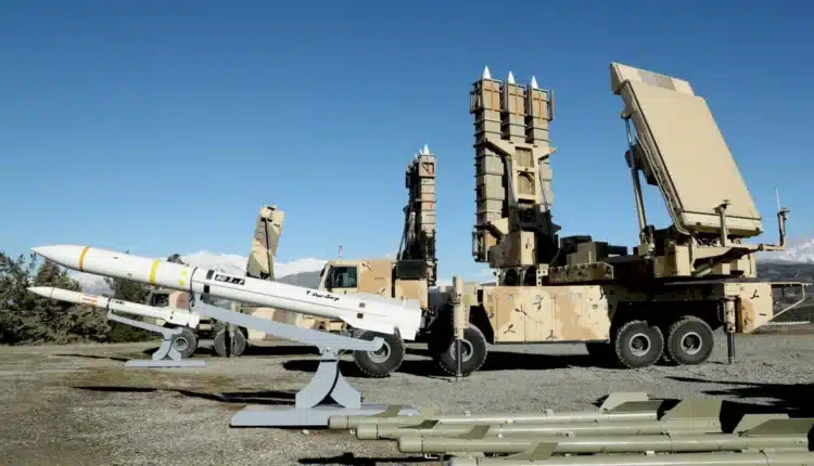 الصواريخ البالستية الإيرانية