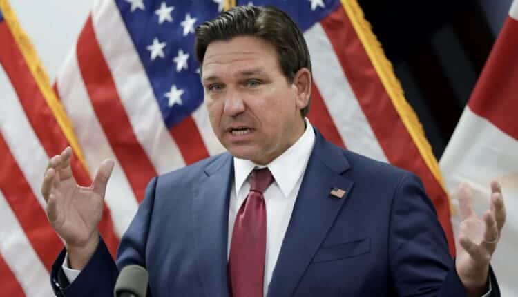 حاكم ولاية فلوريدا رون ديسانتيس