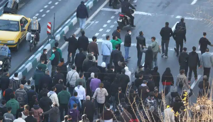 الاحتجاجات الشعبية في إيران