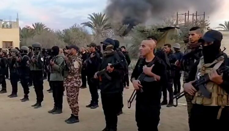 مسؤول في عصابات غزة يعترف أن "القوات الشعبية" أُسست بقرار إماراتي