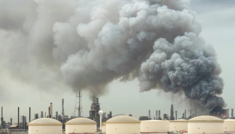 الحرب العسكرية الأمريكية على إيران