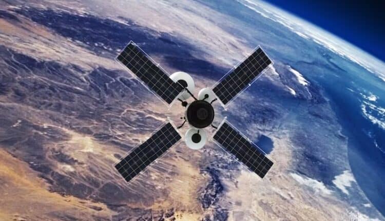 الأقمار الصناعية